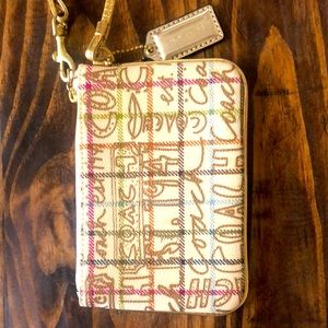 Coach Poppy Wristlet